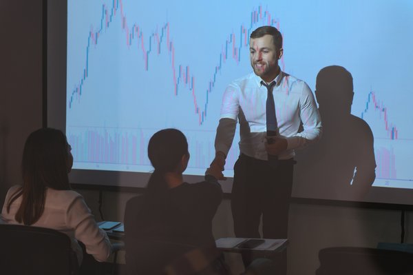 Découvrez les 10 indicateurs clés pour booster vos performances commerciales